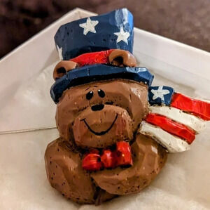 Eddie Walker Midwest Of Cannon Falls Patriotic‎ Bear Pin Brooch